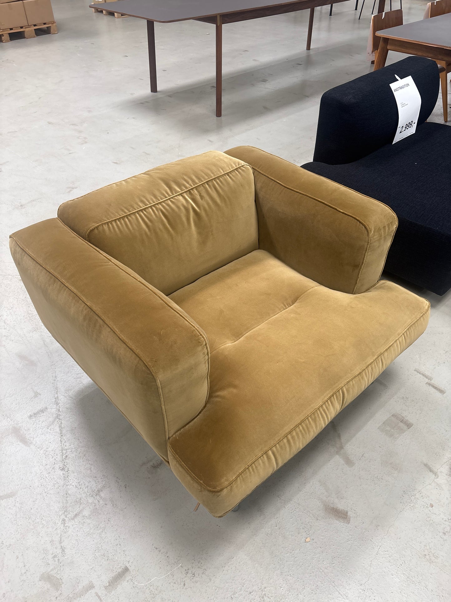 Inland AC21 Lounge Chair