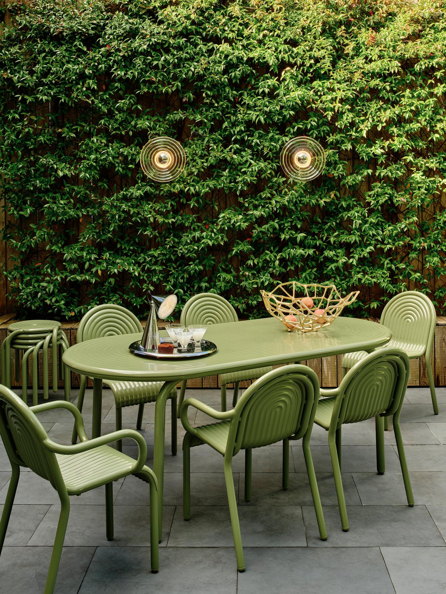 Groove Arm Chair fra Tom Dixon