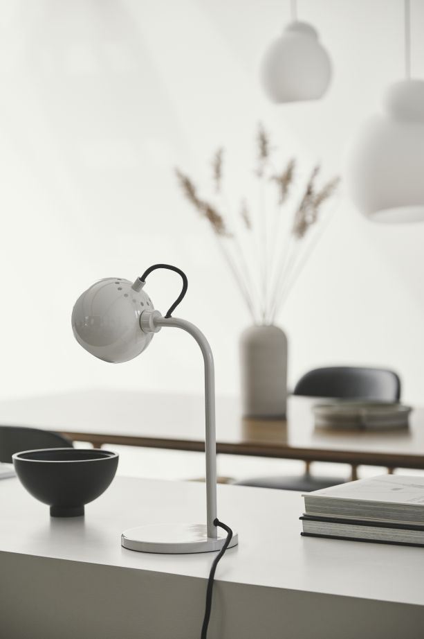 Ball Single Table Lamp, Glossy Pale Grey
