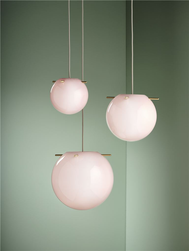 Koi Pendant Opal Rose/Brass Sticks