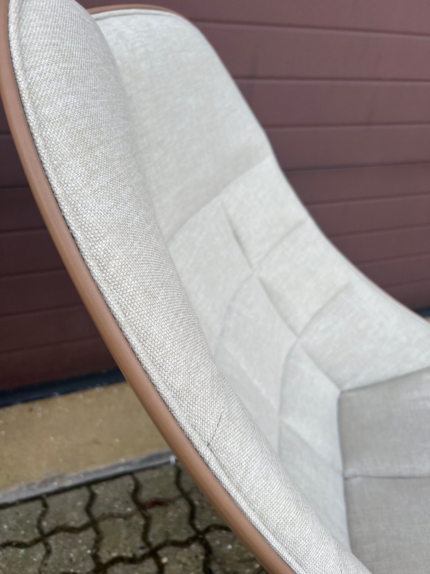 Uchiwa Quilted, Lænestol