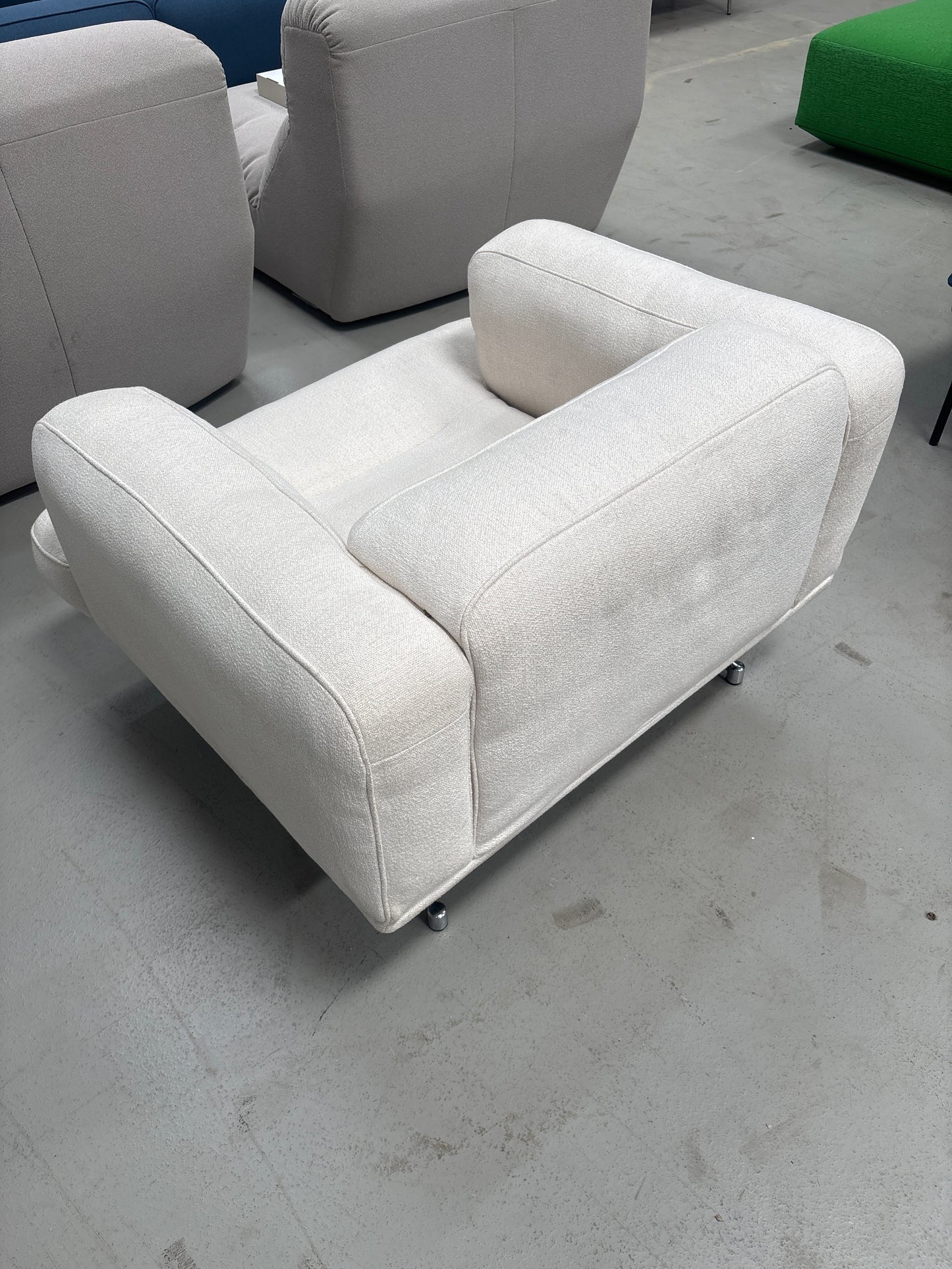 Inland AV21 Lounge Chair