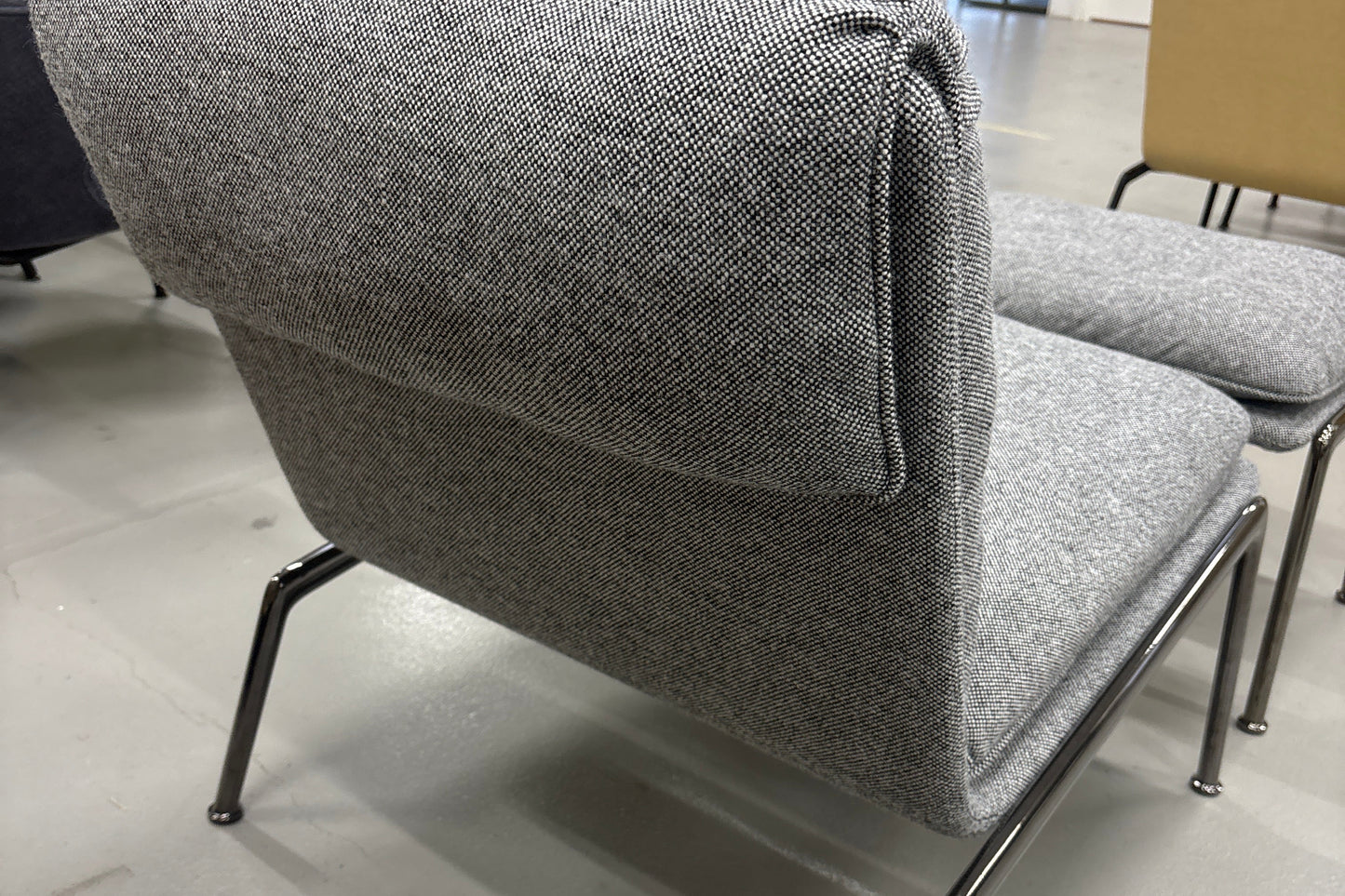 Muno LN18 Lounge Chair + skammel