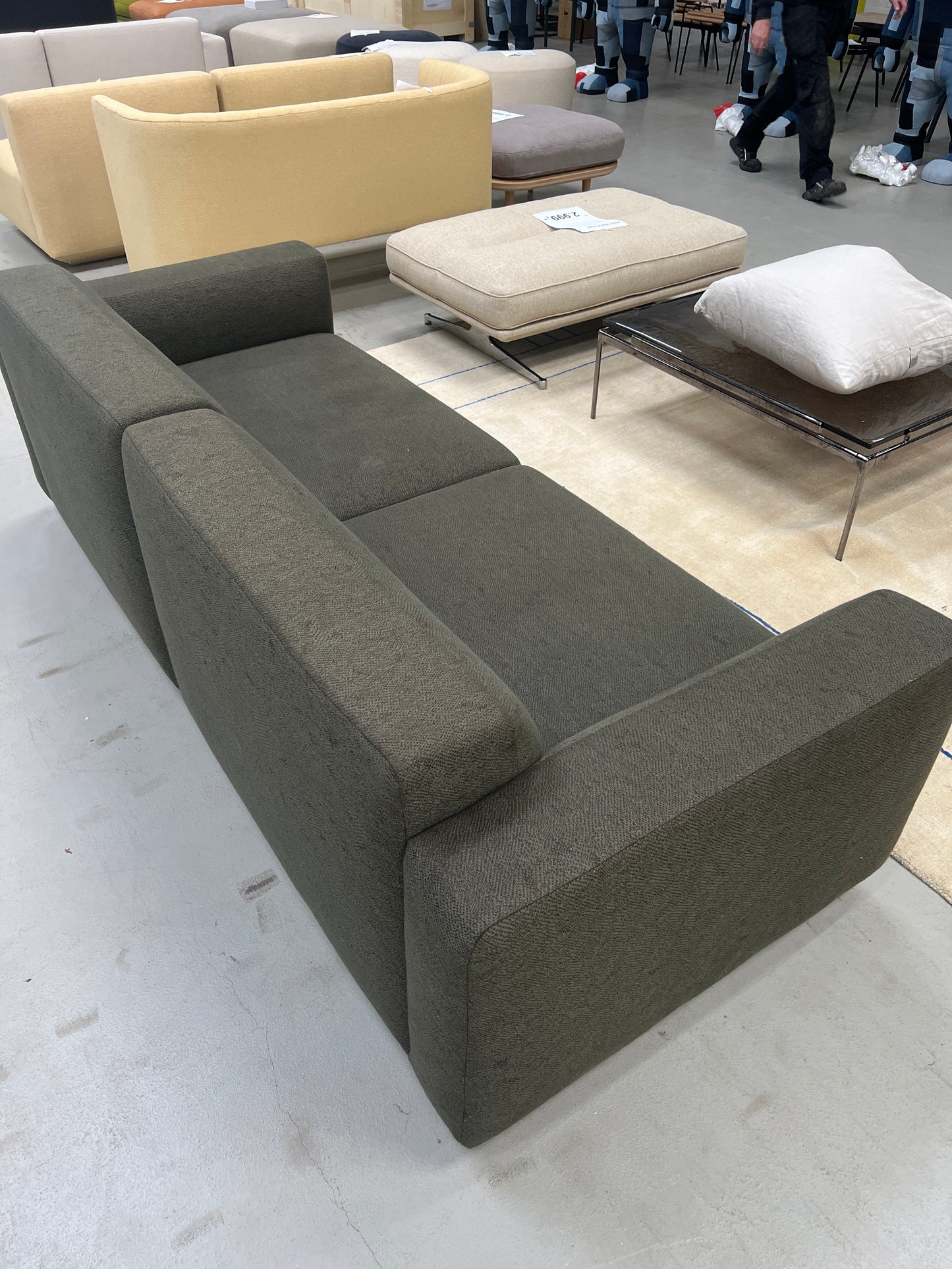Develius Sofa