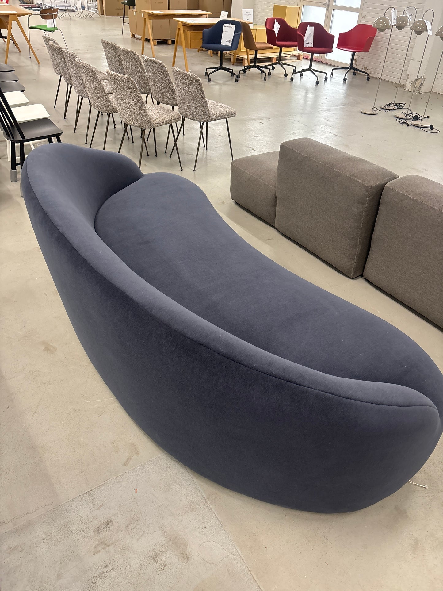 Margas LC4 Sofa Fra Andtradition