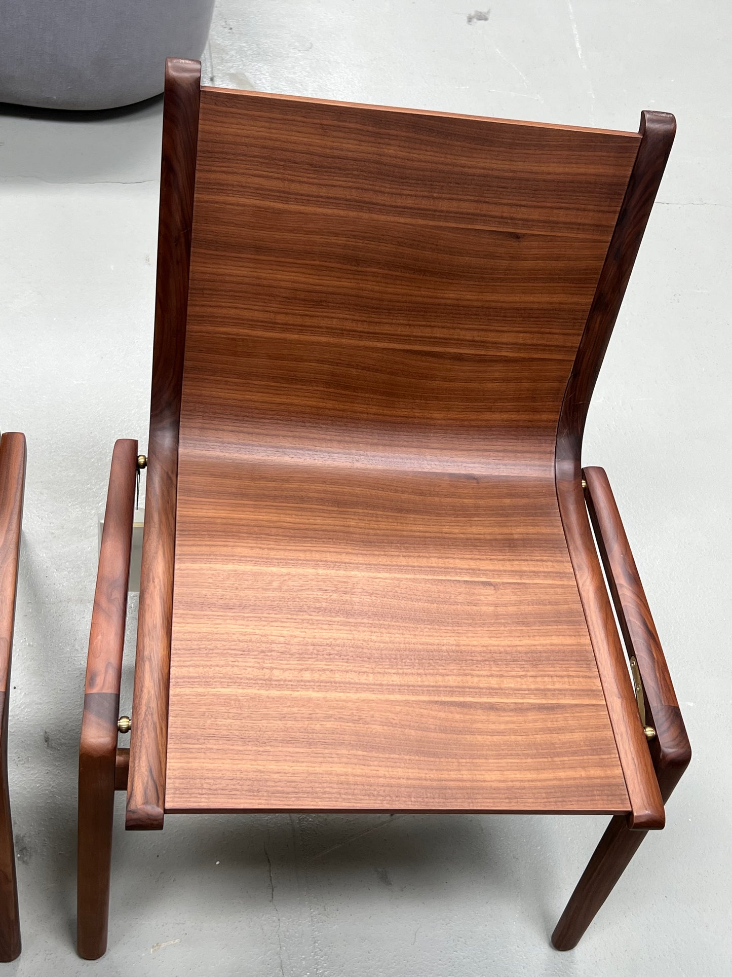 Rén Lounge Chair, Walnut