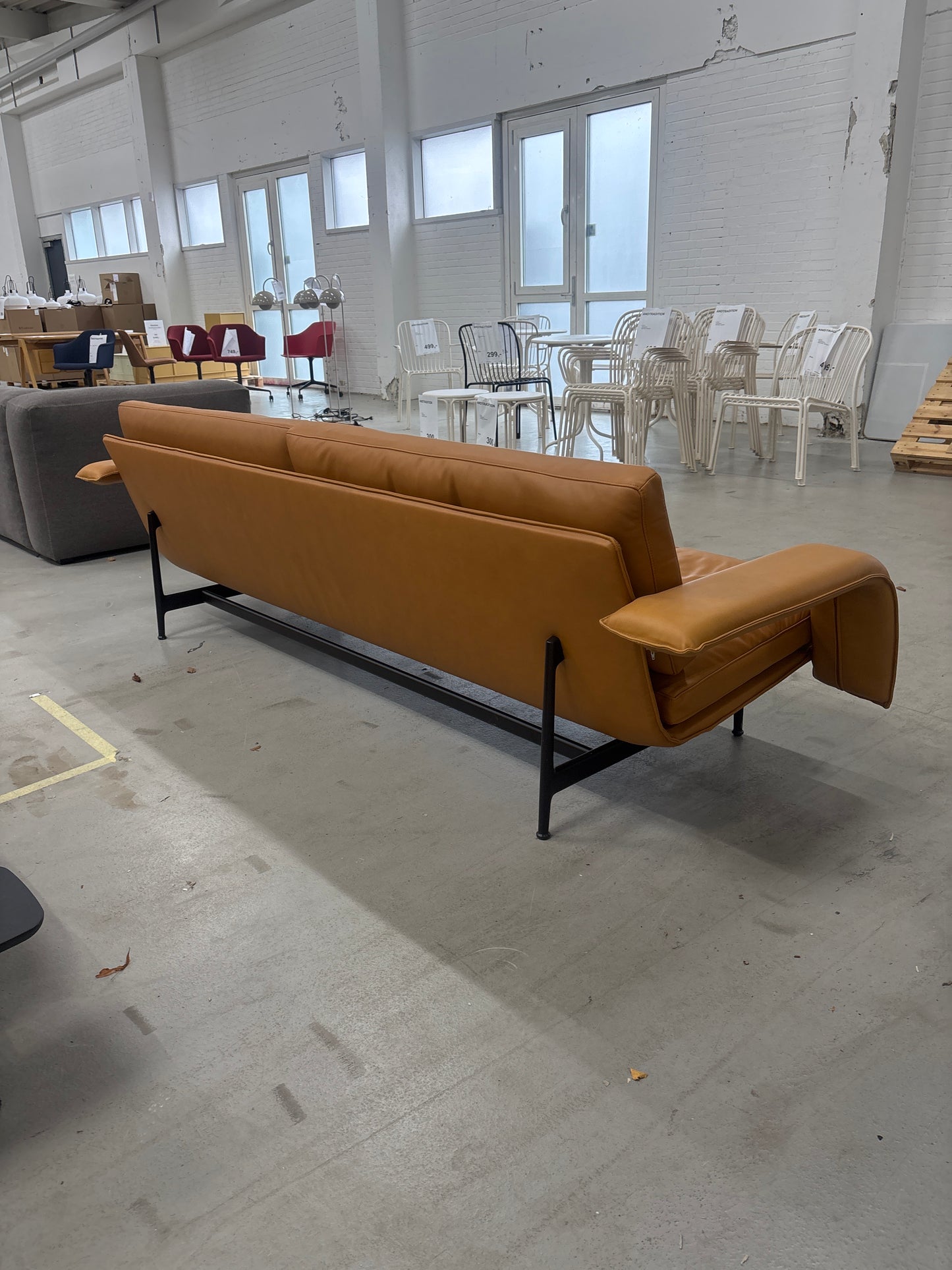 Meantime AV30 2 Pers. Sofa fra &Tradition