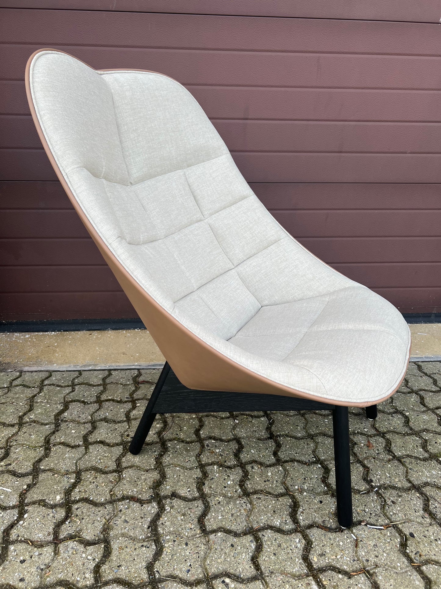 Uchiwa Quilted, Lænestol