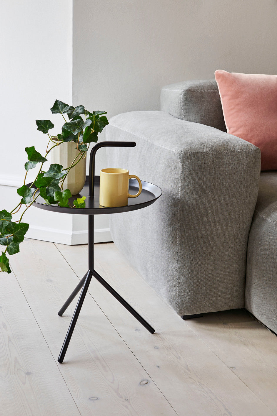 DLM Table, Black