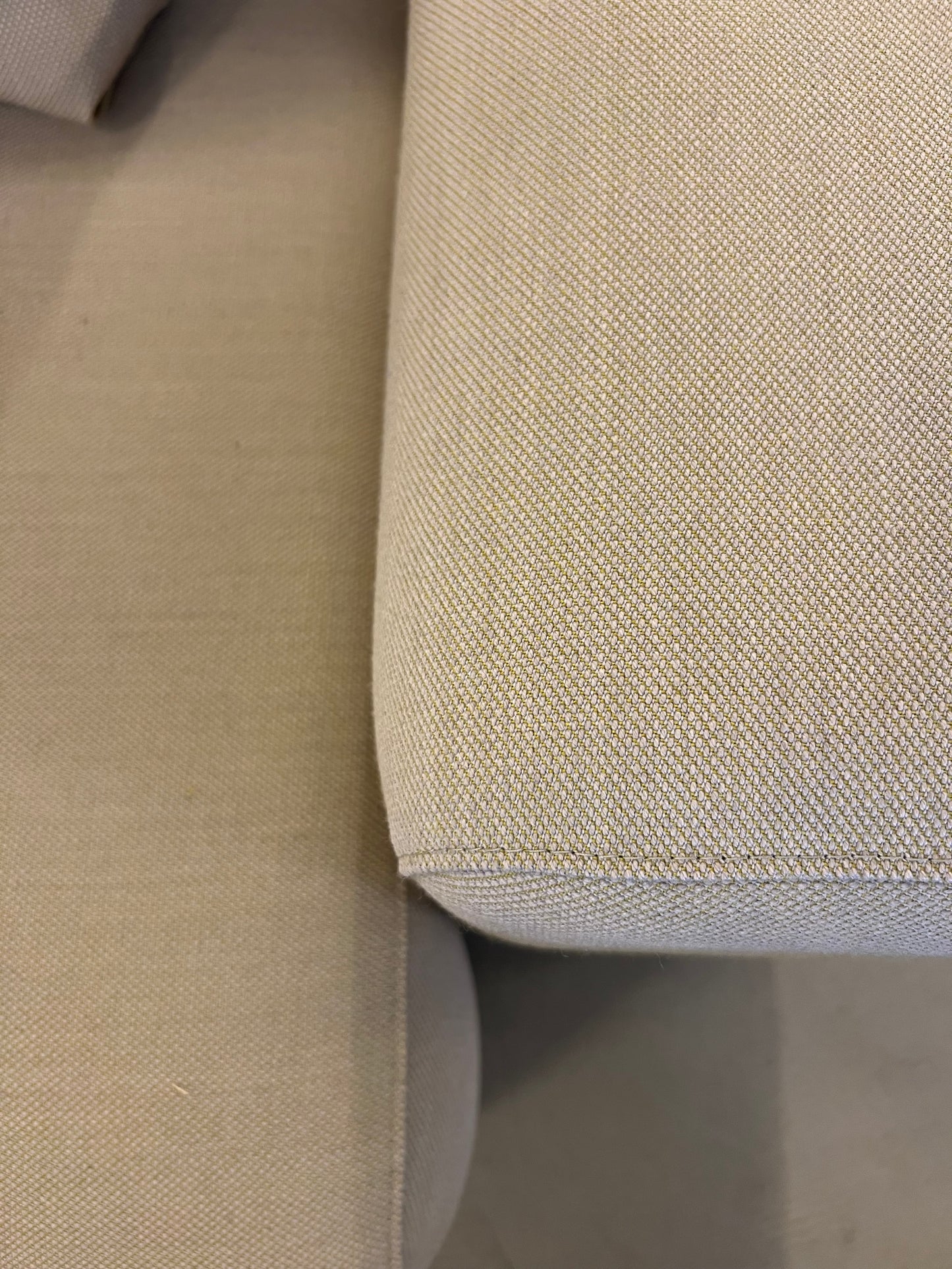 Mags Low sofa, Steelcut trio 236