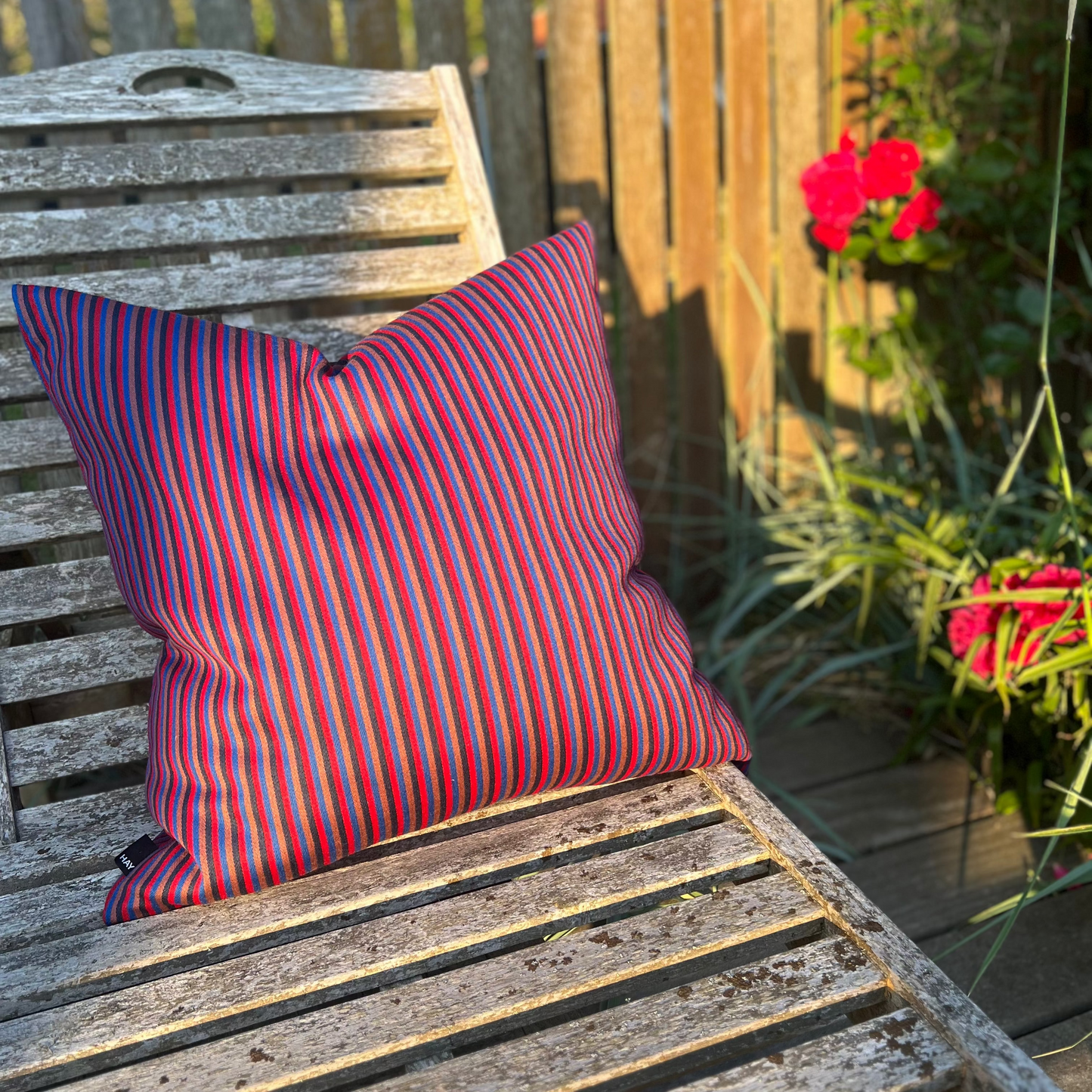 Ribbon Cushion