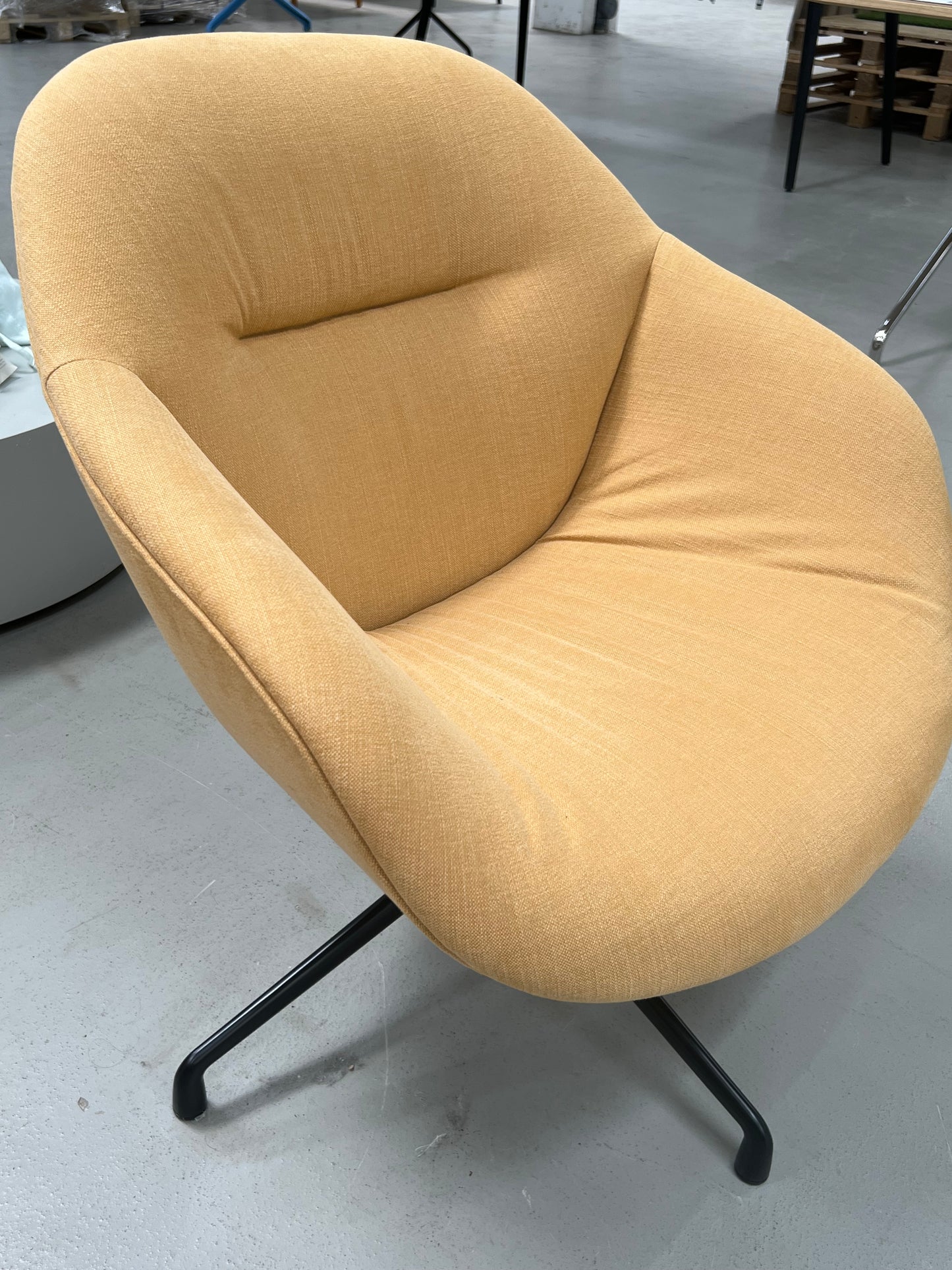 AAL81 Soft, Black 4 star swivel/Linara