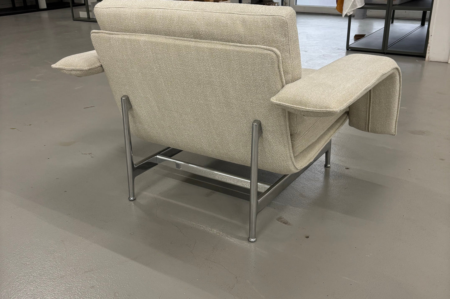 Meantime AV29 Lounge Chair