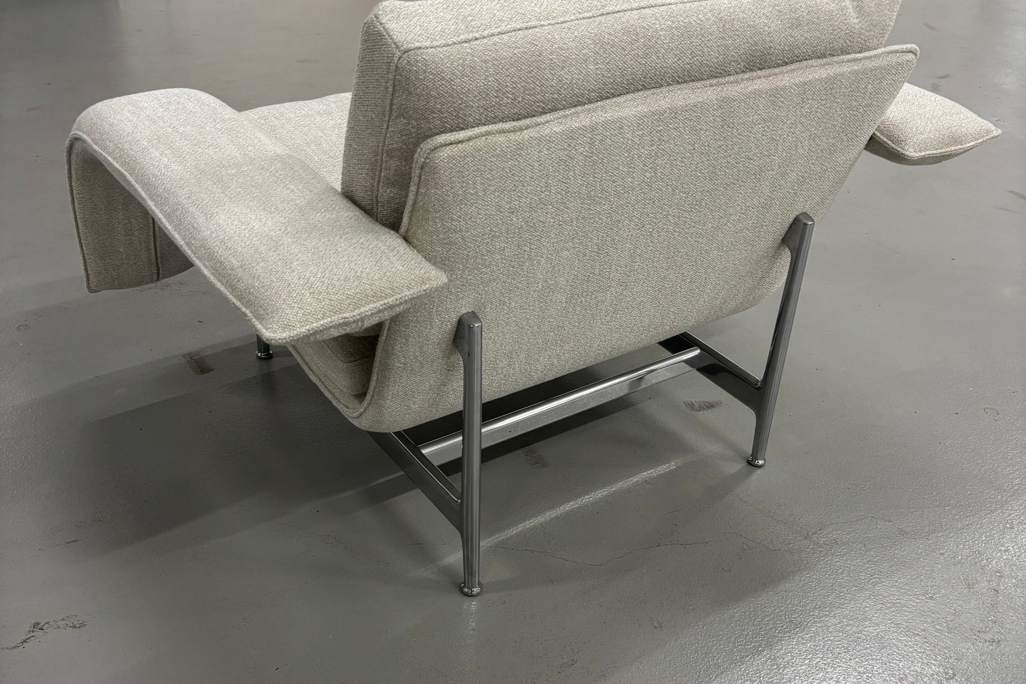 Meantime AV29 Lounge Chair