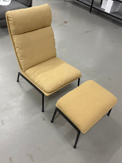 Muno LN16 Lounge Chair + Skammel