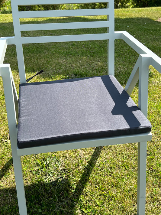 19 outdoor Havehynde - Stackable Chair