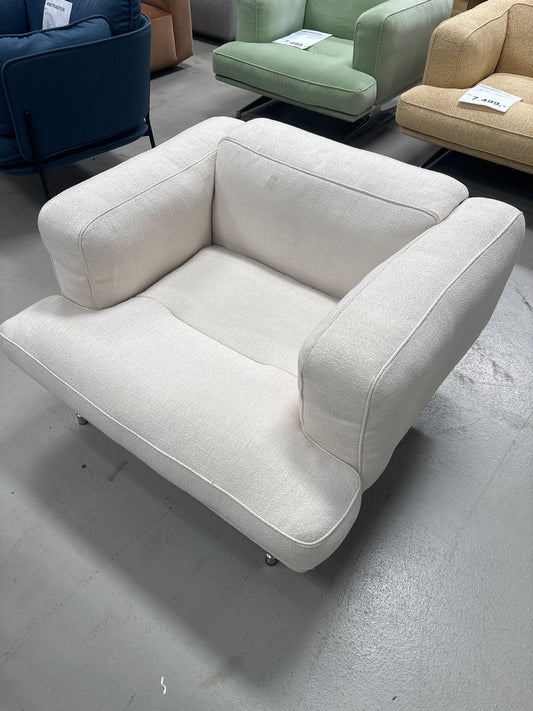 Inland AV21 Lounge Chair