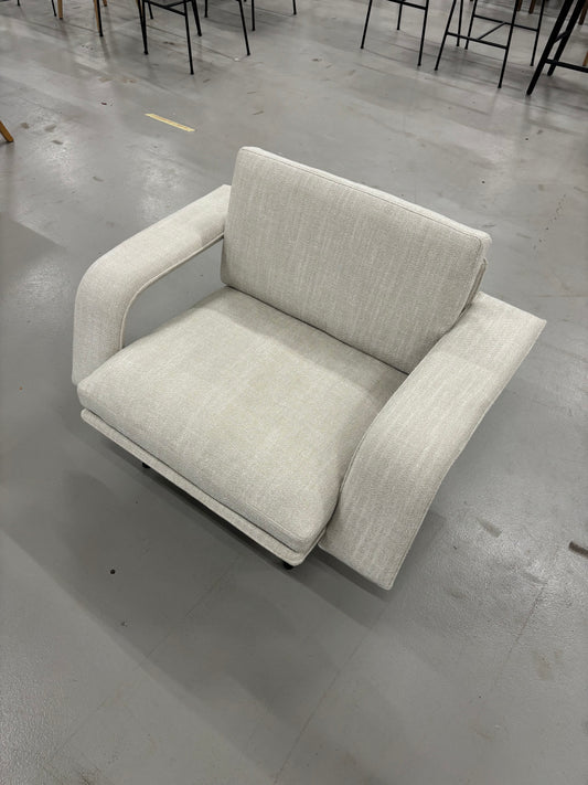 Meantime AV29 Lounge Chair