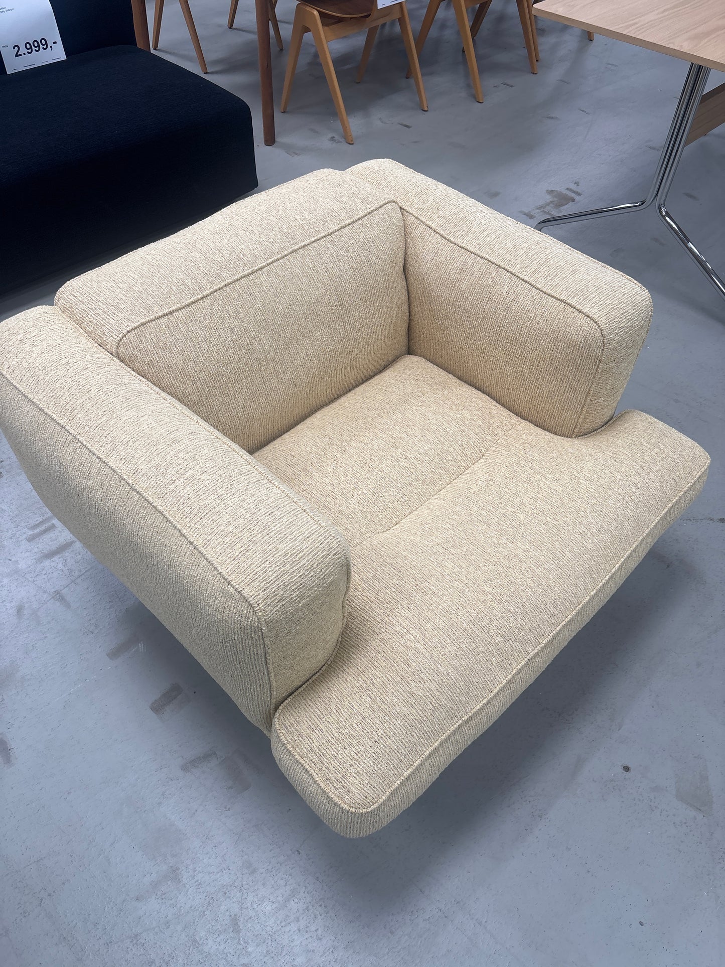 Inland Lounge Chair