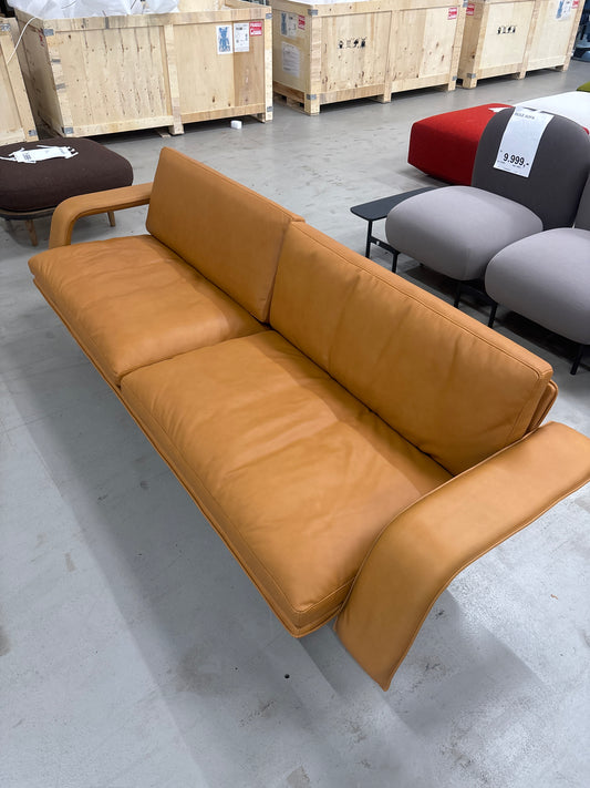 Meantime AV30 2 Pers. Sofa fra &Tradition