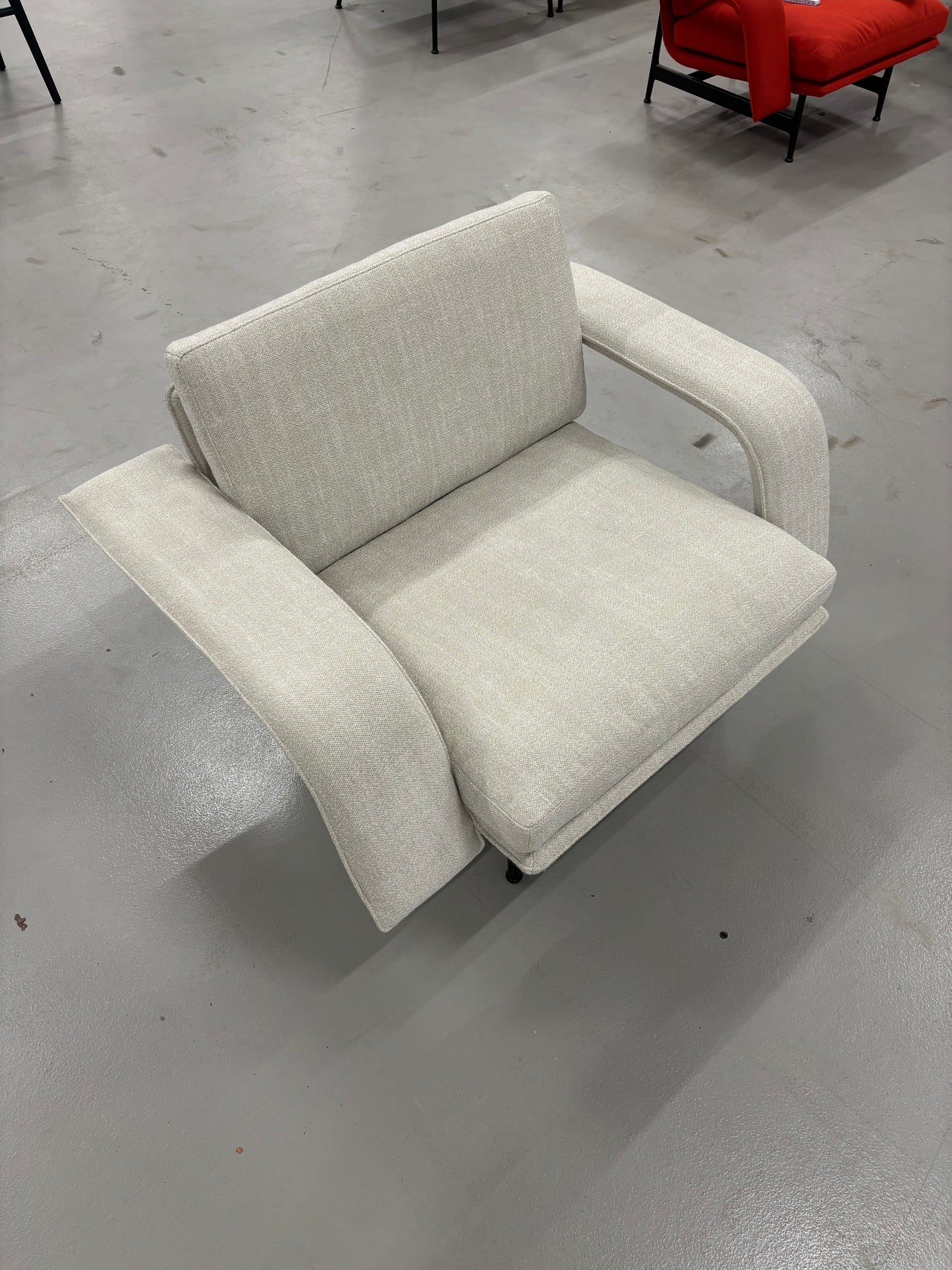 Meantime AV29 Lounge Chair