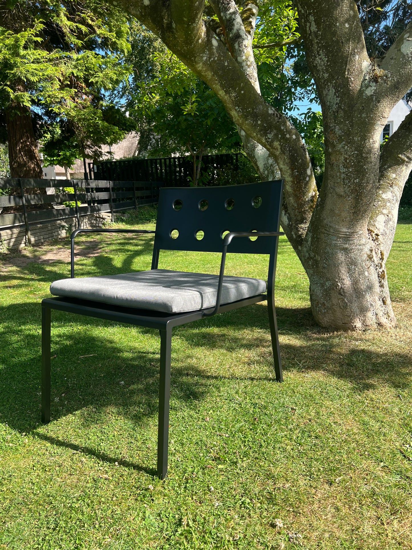 19 Outdoors, Lounge-Sessel Grau