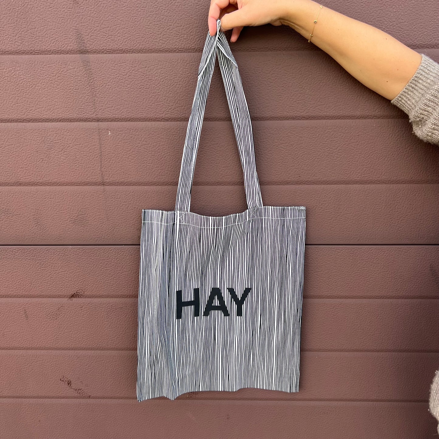 HAY Logo Tote Bag, Sort/hvid