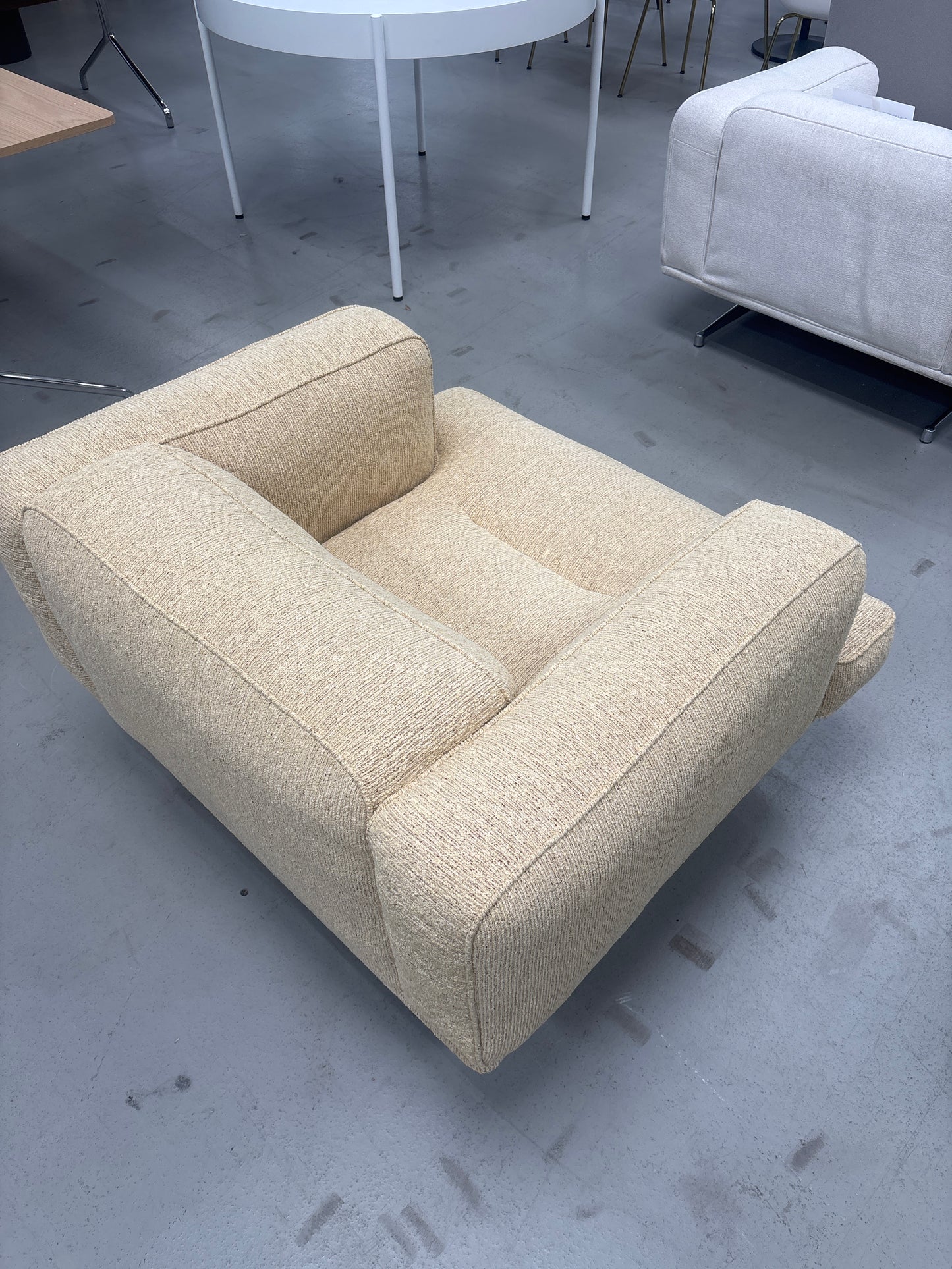 Inland Lounge Chair